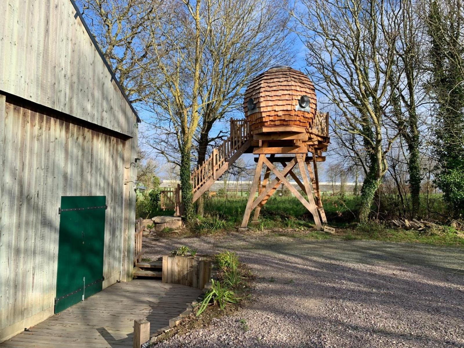 La Ville Es Renais - Ferme Et Maison D'Hotes Insolite Erquy Eksteriør bilde